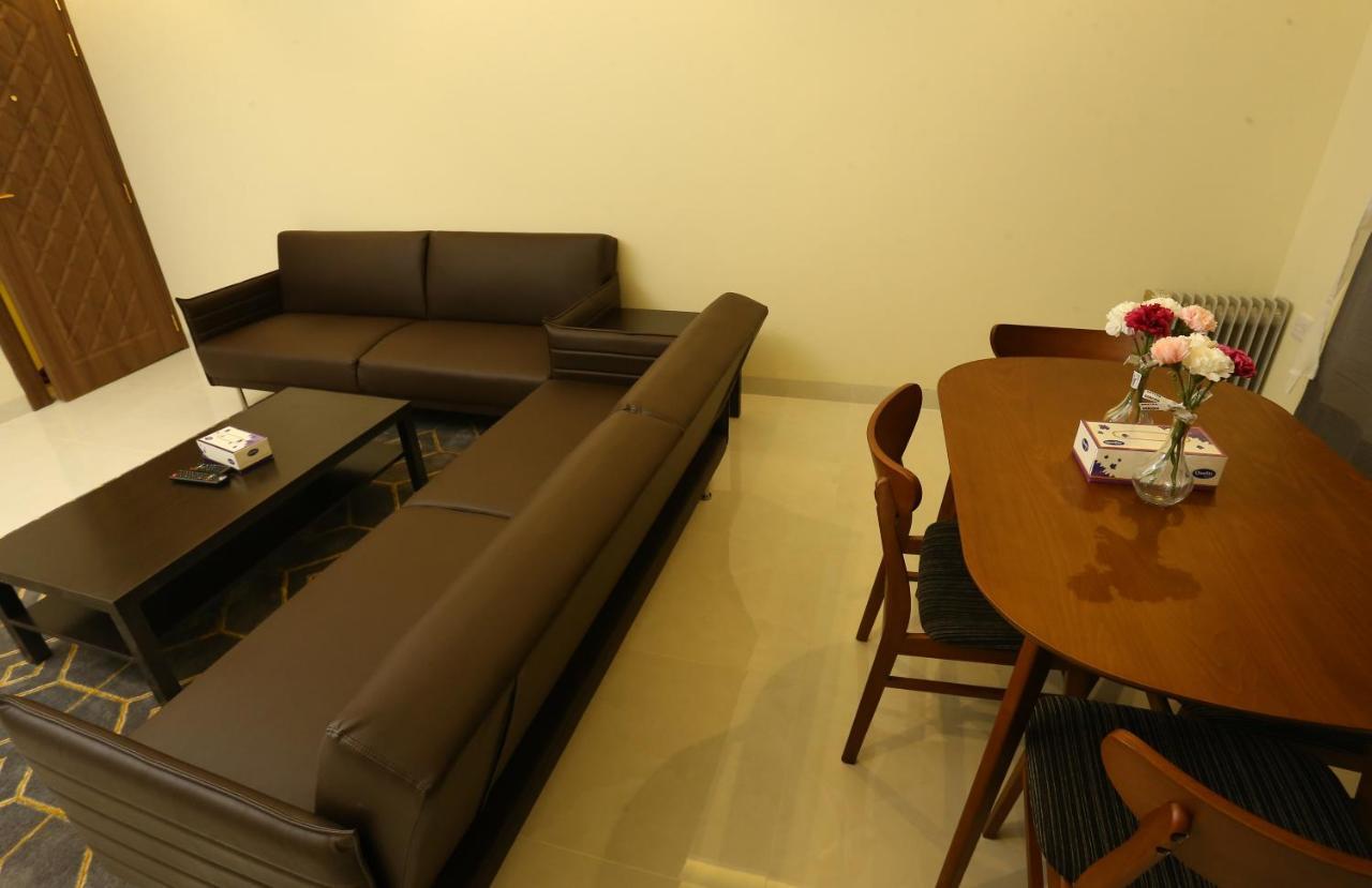 Le Paris Residency Sabah Al Salem Aparthotel Exterior foto